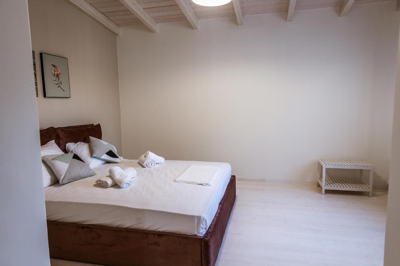 Cactus Maisonette Near Airport Villa Pórto Ráfti Екстериор снимка